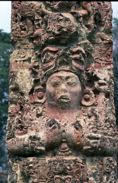 Stele C, lato ovest, Copan, Periodo Classico Tardo, 780 d.C. da Mayan